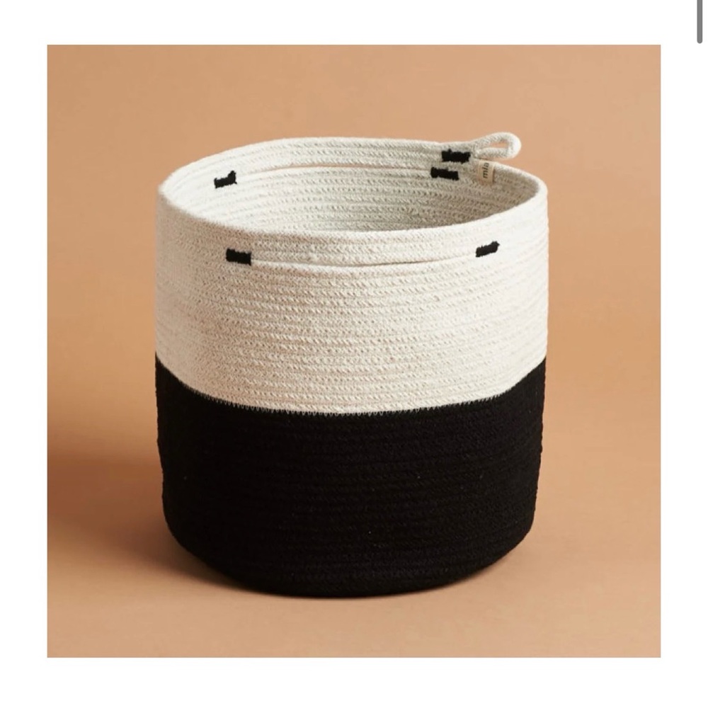 Foldable Cotton Basket
Black and White Woven Storage Basket